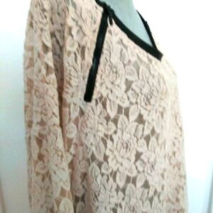 DKNY Jean Womens Beige/Black Trim Zipper Shoulders Lace Sassy Fun Versatile NWT
